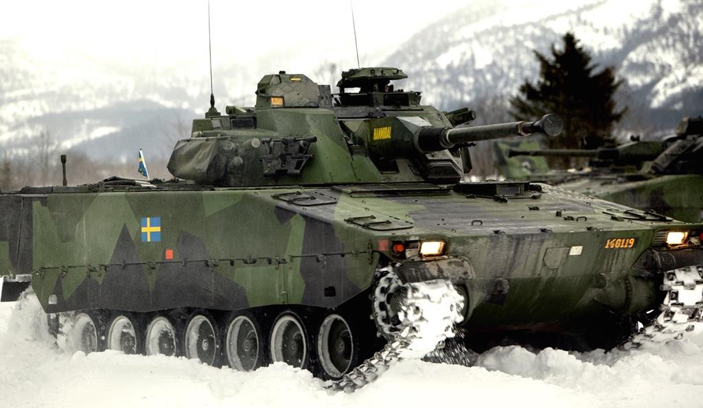 Szwecja Modernizuje Bojowe Wozy CV 90 Defence24