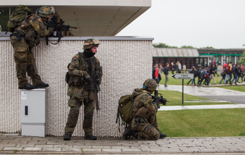 O Nierze Bundeswehry Planowali Zamach Celem M In By Y Prezydent