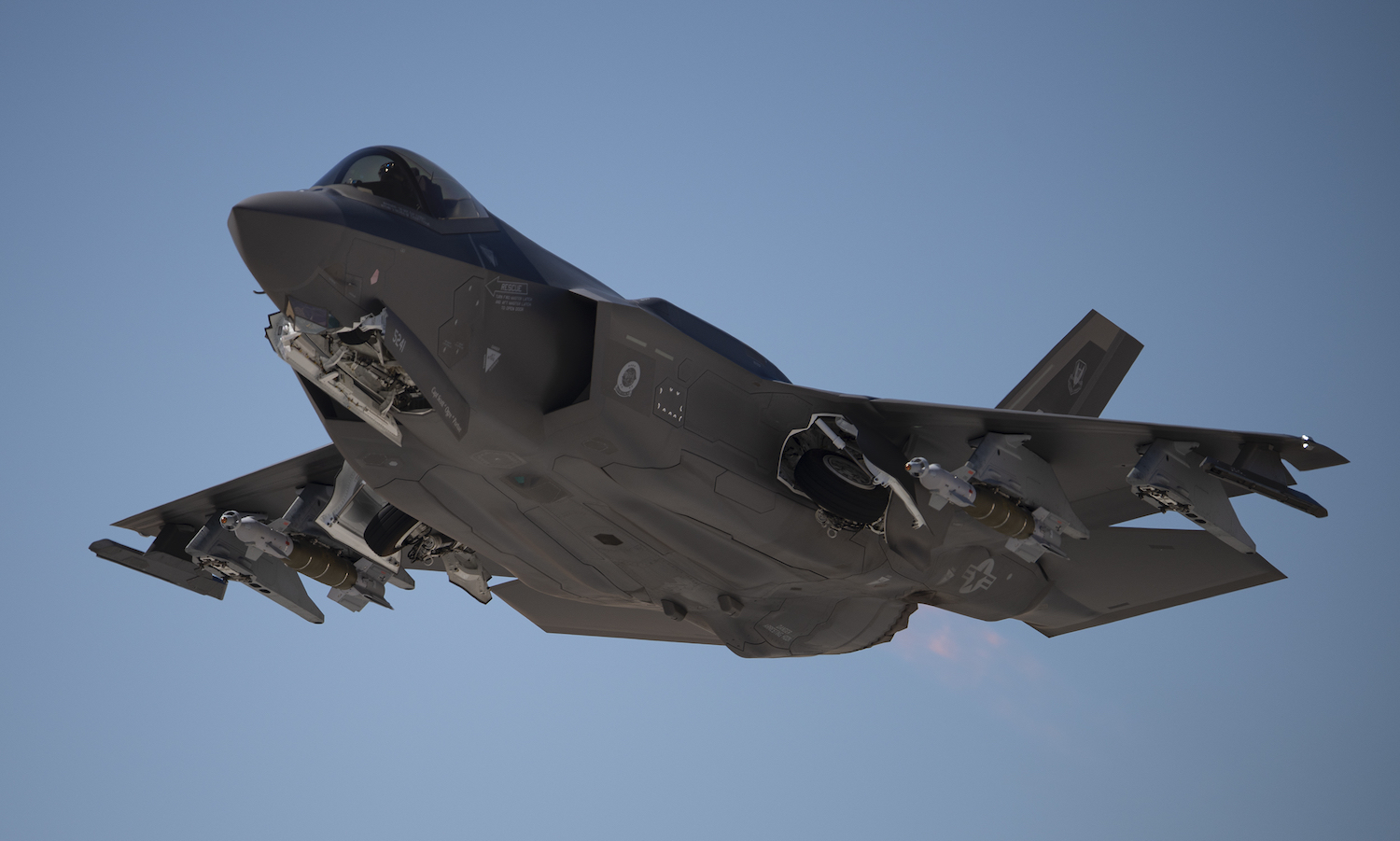 Pentagon i Lockheed Martin planują 850 myśliwców F-35 w umowie na dekadę