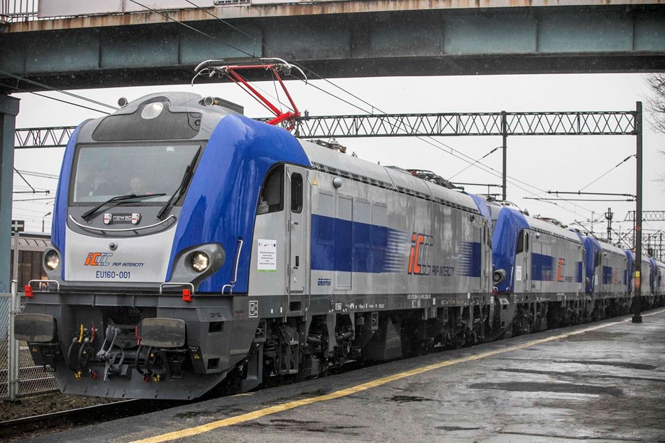 Russian drone hits Kyiv–Warsaw train near Polish border; PKP Intercity says incident occurred on Ukrainian territory before takeover