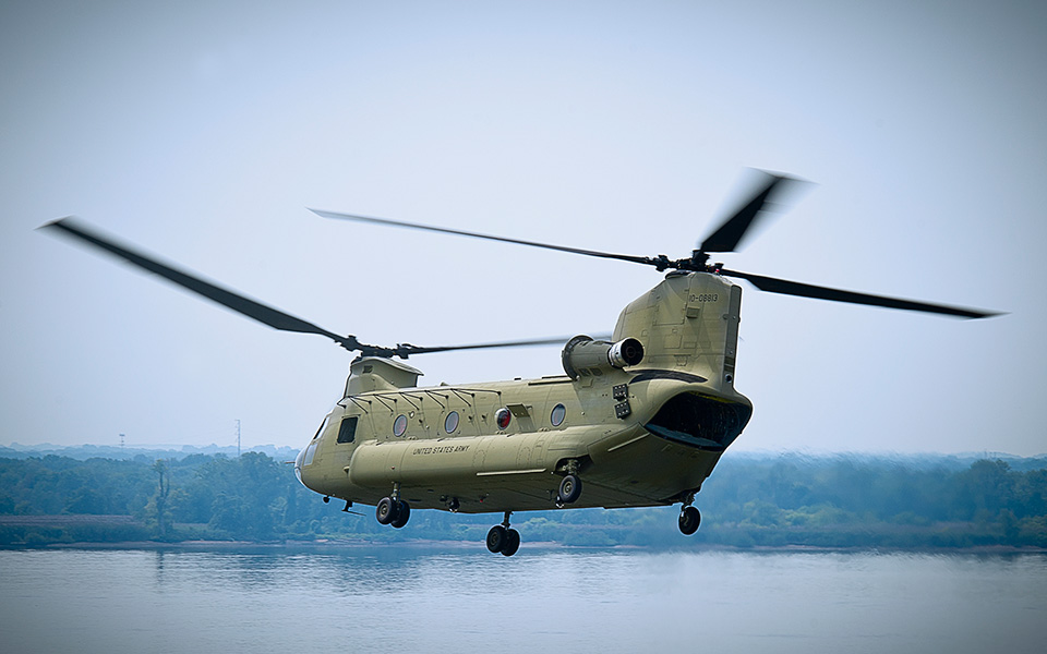 Włoski Chinook rozbił się w Bośni: trzy osoby nie żyją, 12 rannych