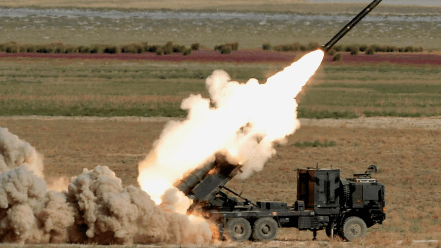 Turecki system artylerii rakietowej. W Turcji będą rozmieszczone również amerykańskie wyrzutnie HIMARS Fot. kkk.tsk.tr