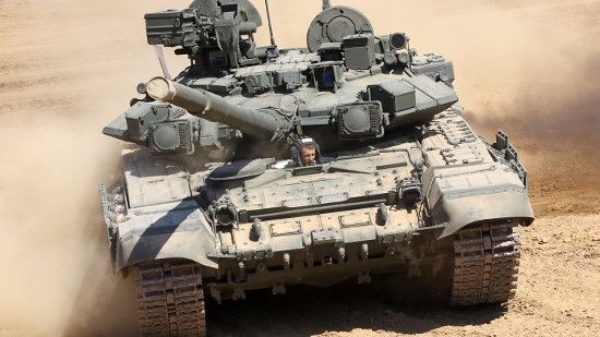 Czołg T-90A, uważany za obecnie najnowocześniejszy w siłach zbrojnych Federacji Rosyjskiej. Fot. mil.ru.