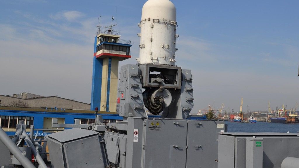System artyleryjski Phalanx na tureckiej fregacie typu OHP - TCG „Gaziantep” – fot. M.Dura