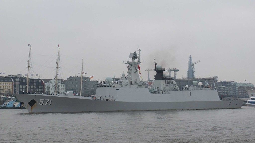 Chińska fregata rakietowa typu 054A - fot. A. Nitka