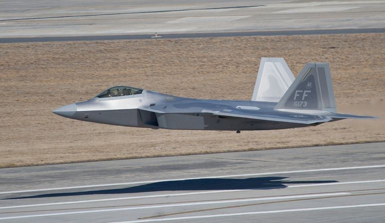 Miliardowe umowy w Atenach i F-35 dla Lizbony. Misja Rubio