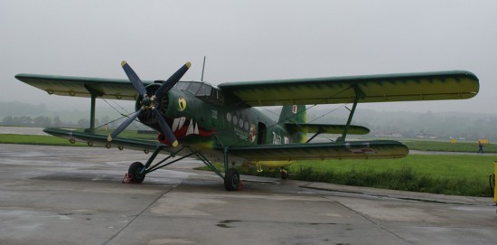 Jeden z samolotów An-2 eksploatowanych obecnie w krakowskiej bazie lotnictwa transportowego - fot. Łukasz Pacholski