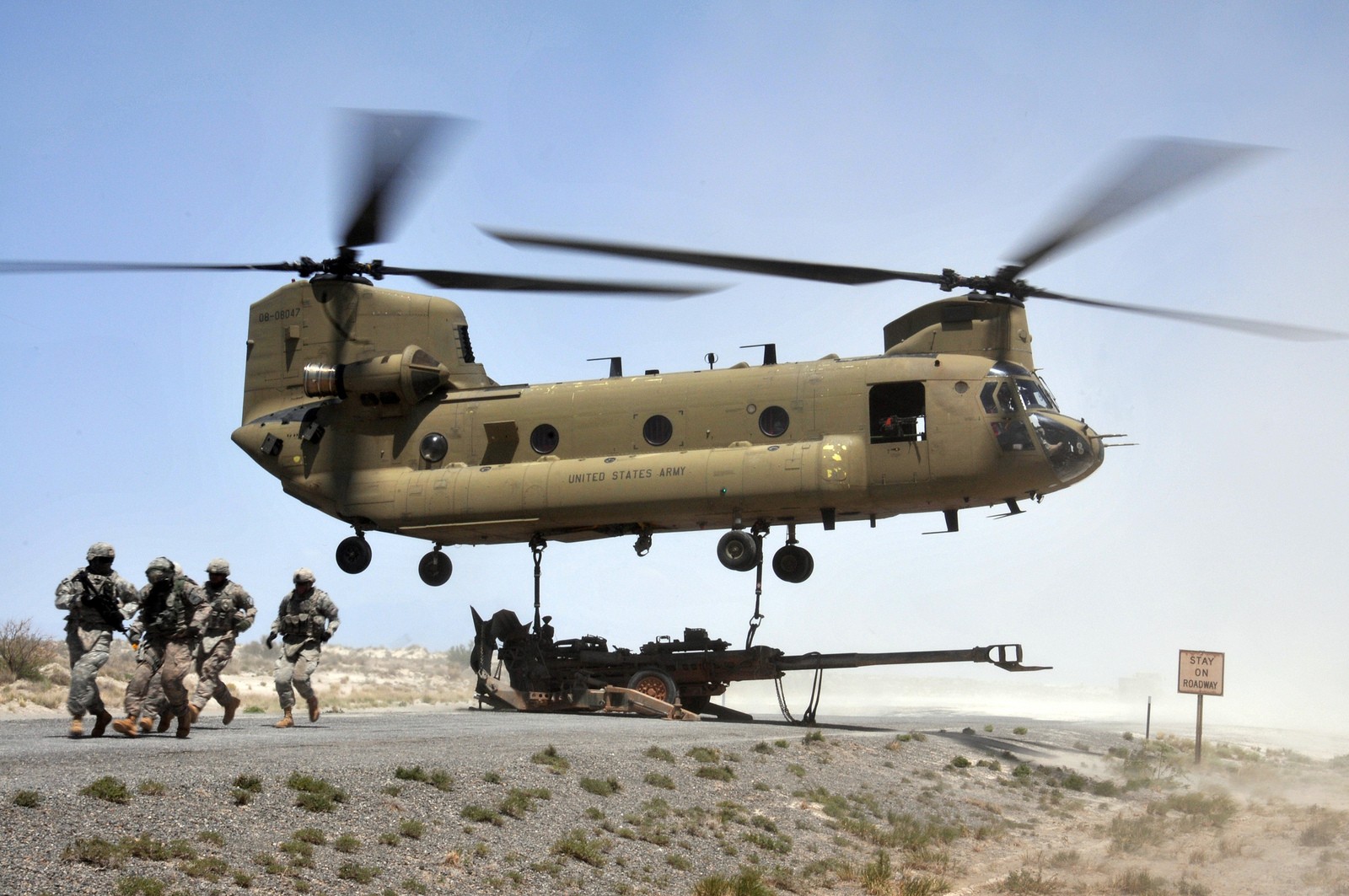 Władze Libii są zainteresowane zakupem w Stanach Zjednoczonych używanych Chinooków - fot. US Army