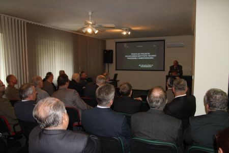 Podsumowanie 85 lat tradycji i dorobku Wojskowego Instytutu Techniki Pancernej i Samochodowej zostało podsumowane na specjalnej konferencji- fot. ppłk Marek Wardencki