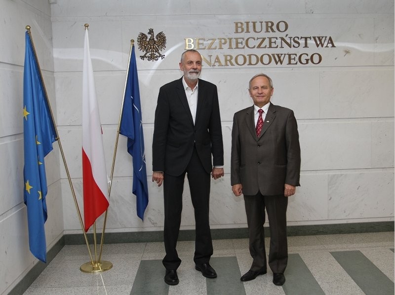 Poseł Grupiński i minister Koziej podczas spotkania nt. prezydenckiego projektu ustawy dot. obron przeciwrakietowej - fot. BBN.