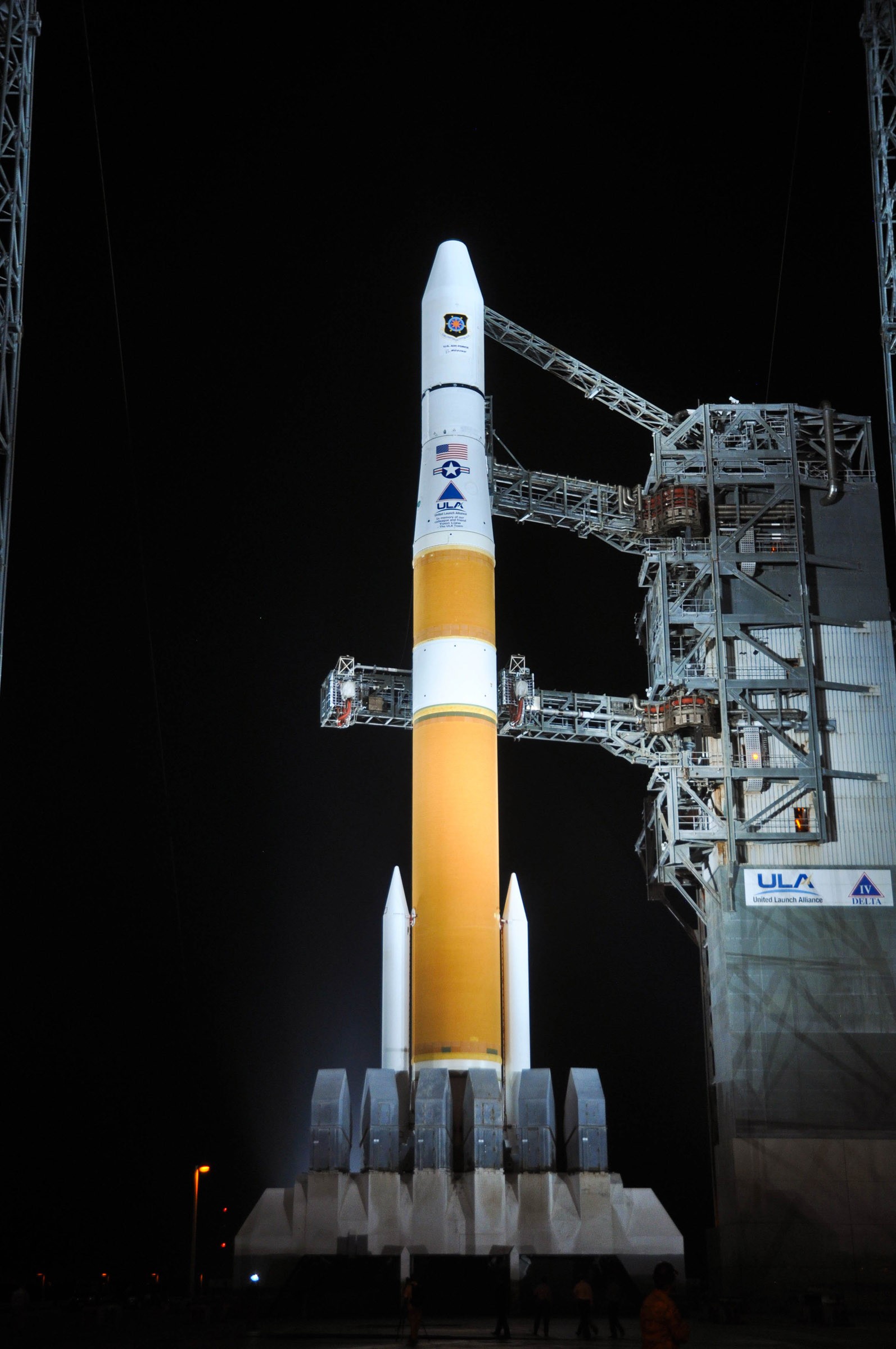 Rakieta nośna Delta IV z satelitą GPS IIF w oczekiwaniu na start - fot. United Launch Alliance