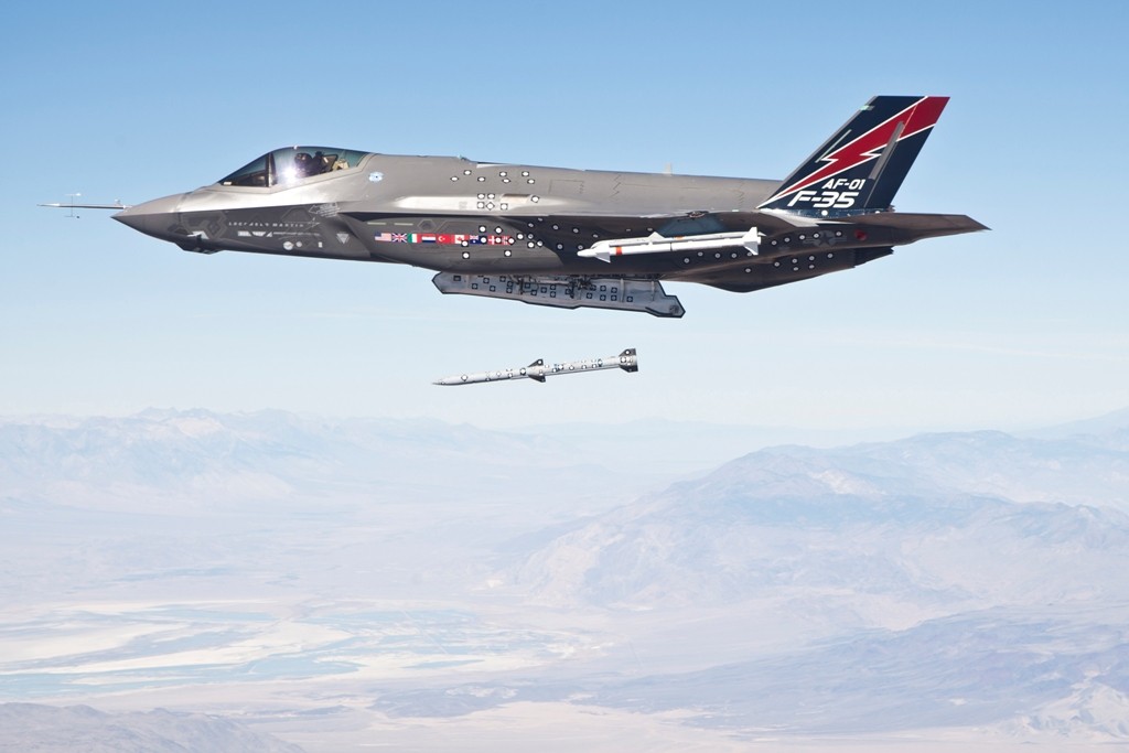 Obie firmy dostarczają wyposażenie samolotu F-35/ Fot. Lockheed Martin