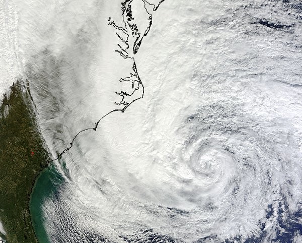 Huragan Sandy widziany z kosmosu 28 października br. - fot. NASA.