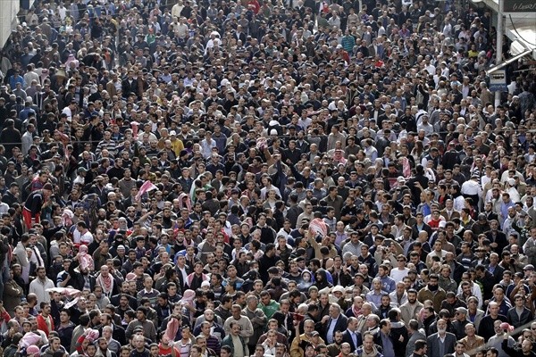 Zdjęcie z piątkowych protestów w Ammanie - fot. AP
