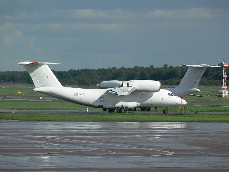 Transportowy An-72 - fot. Wikipedia