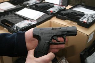 Pistolet P-99 RAD - fot. KWP Lublin