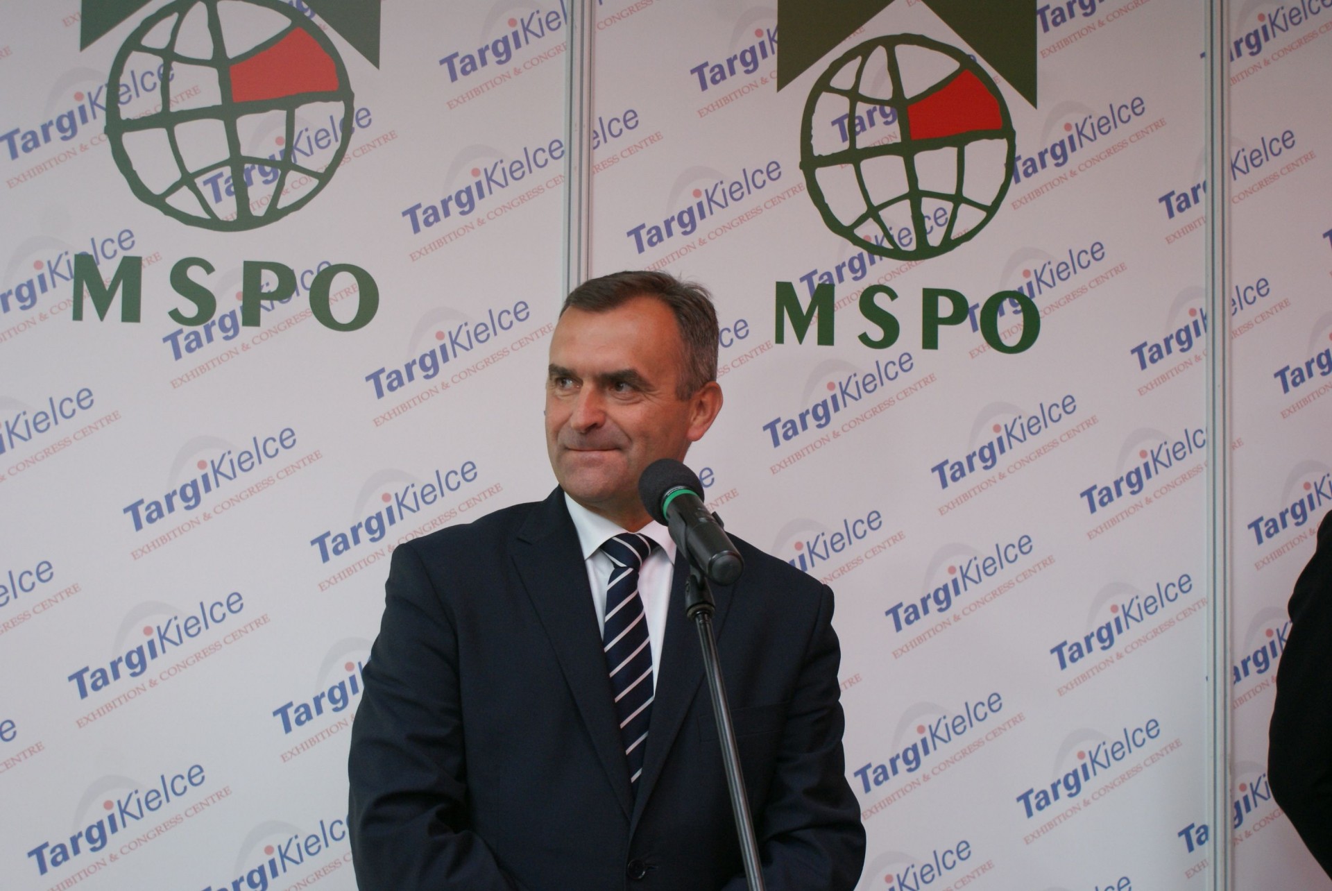 O wdrożeniu rządowego planu konsolidacji polskiego przemysłu obronnego minister Karpiński poinformował podczas MSPO w Kielcach. Fot. P. Maciążek/D24