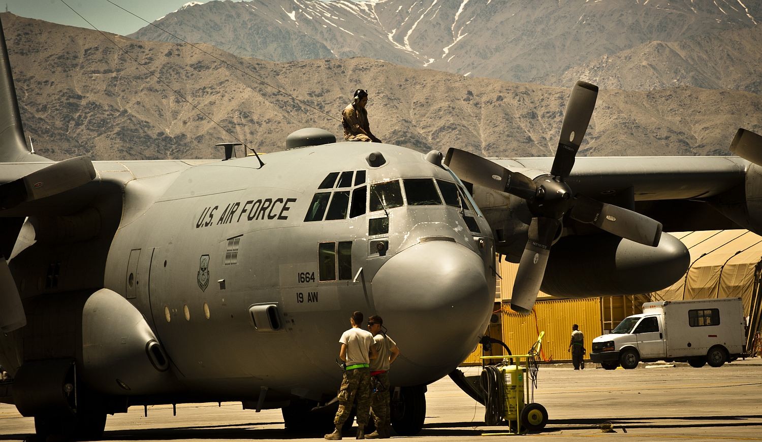 Amerykański C-130H w Afganistanie. - fot. USAF