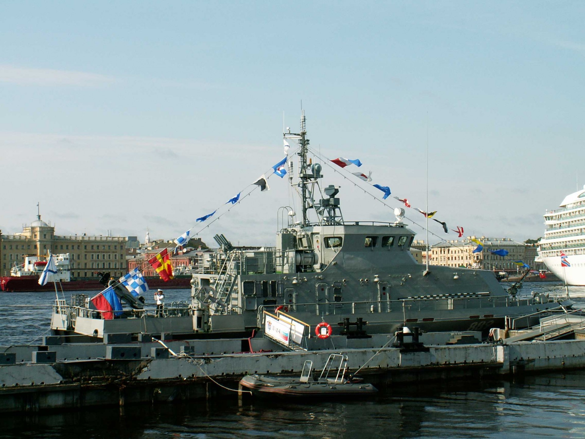 Kuter typu Graczonok w Sankt Petersburgu fot. A. Nitka