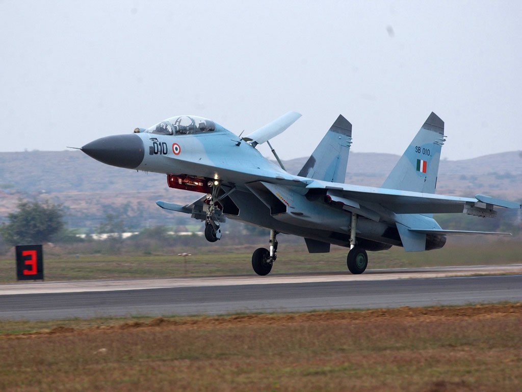 Angola kupiła 18 samolotów Su-30K – fot. www.taringa.net