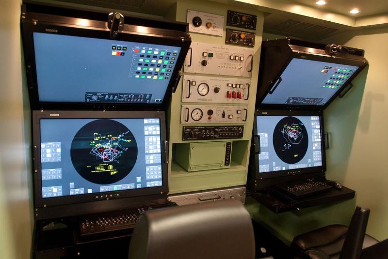 W ramach modernizacji system Patriot otrzyma m.in. nowe konsole operatorskie – fot. Raytheon