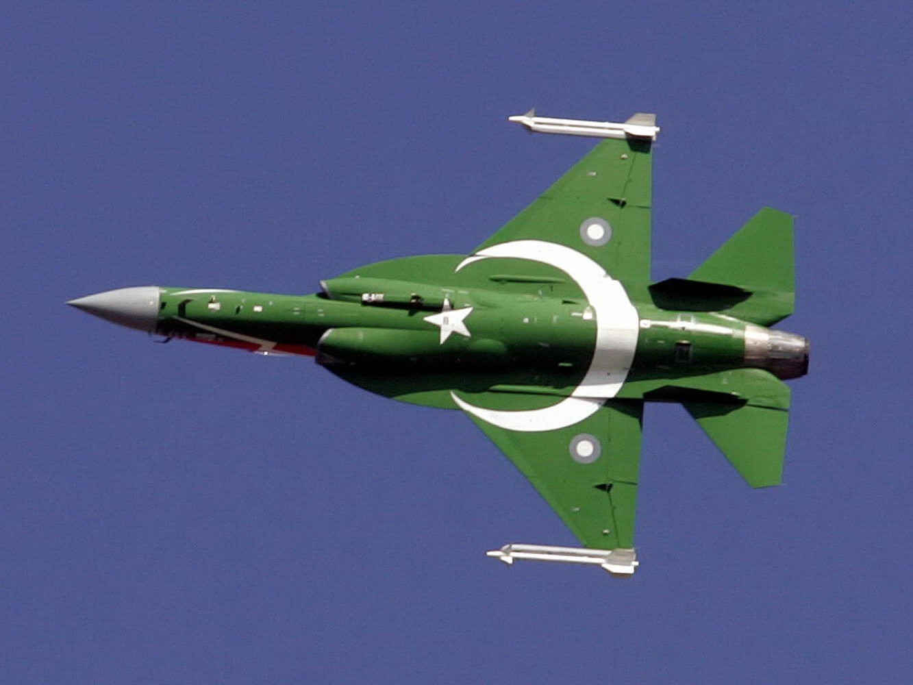 Pakistan planuje już w przyszłym roku wyeksportować pierwsze samoloty JF-17 Thunder – fot. pakarmedforces.com