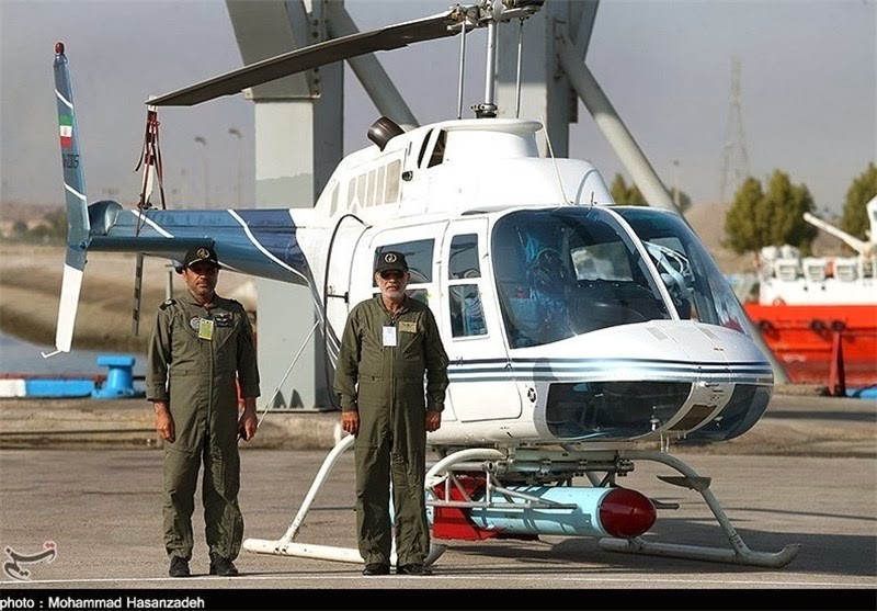 Iran podwiesił rakietę przeciwokrętową Nasr pod jednym ze swoich śmigłowców– fot. www.tasnimnews.com