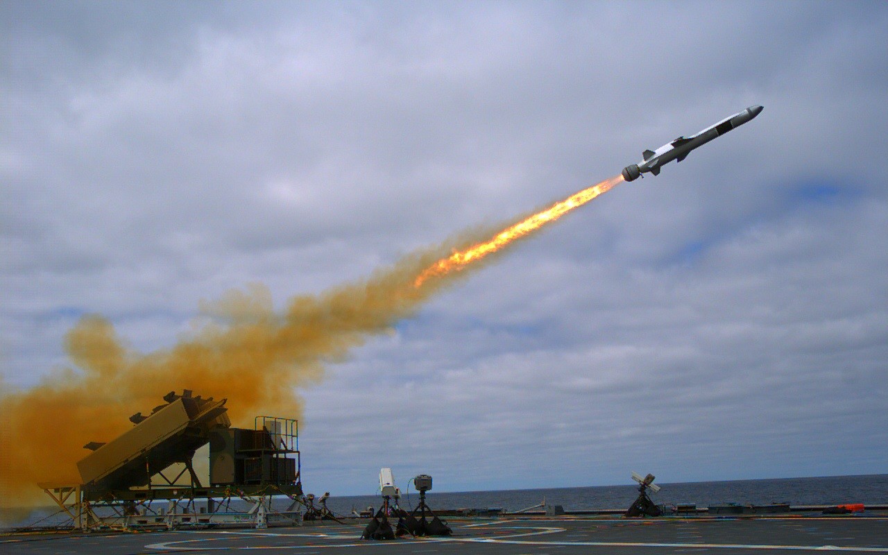 Próby rakiet NSM na amerykańskim okręcie do działań przybrzeżnych USS „Coronado” (LCS-4) - fot. US Navy