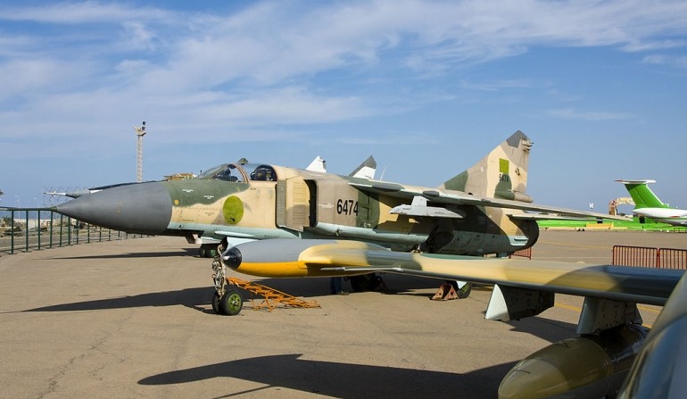 Samolot MiG-23 w barwach lotnictwa wojskowego Libii. Fot. Rob Schleiffert/wikipedia/CC BY-SA 2.0
