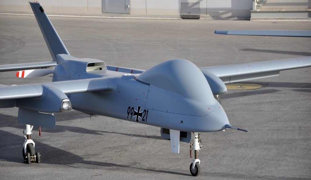 Do czasu opracowania europejskiego drona MALE Bundeswehra będzie musiała korzystać z rozwiązań pomostowych. Na zdjęciu maszyna typu Heron. Fot. Airbus Defence & Space