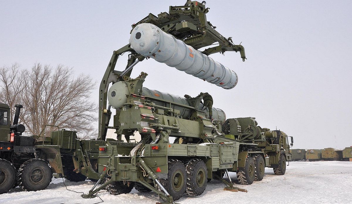 Rosjanie chcą rozmieścić pierwsze dwa kompleksy przeciwlotnicze S-400 w zachodnim okręgu wojskowym – fot. legatus-minor.livejournal.com