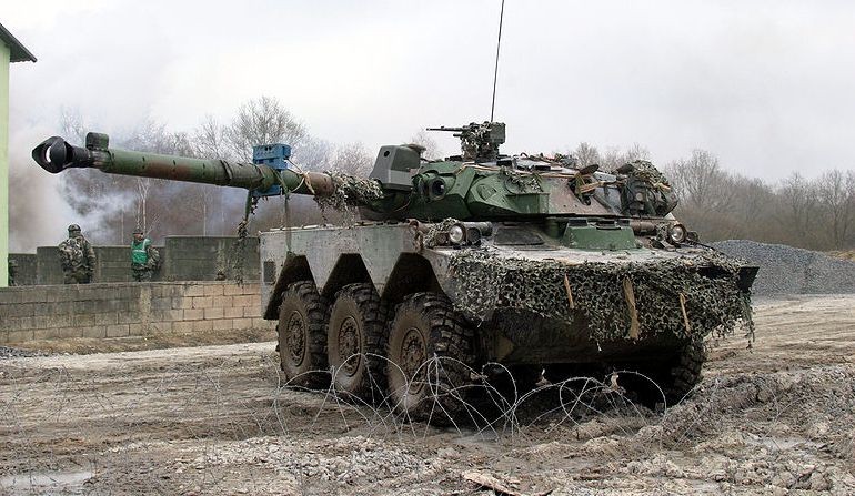 Już niebawem wozy AMX-10RC (na zdjęciu) i VAB mają doczekać się następców - fot. Davric/Wikipedia