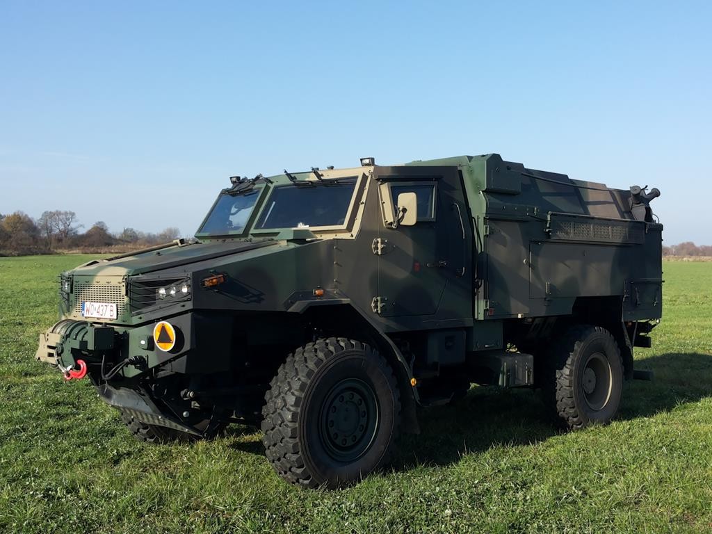 Pojazd SPZR Poprad w pozycji transportowej – fot. PIT-RADWAR