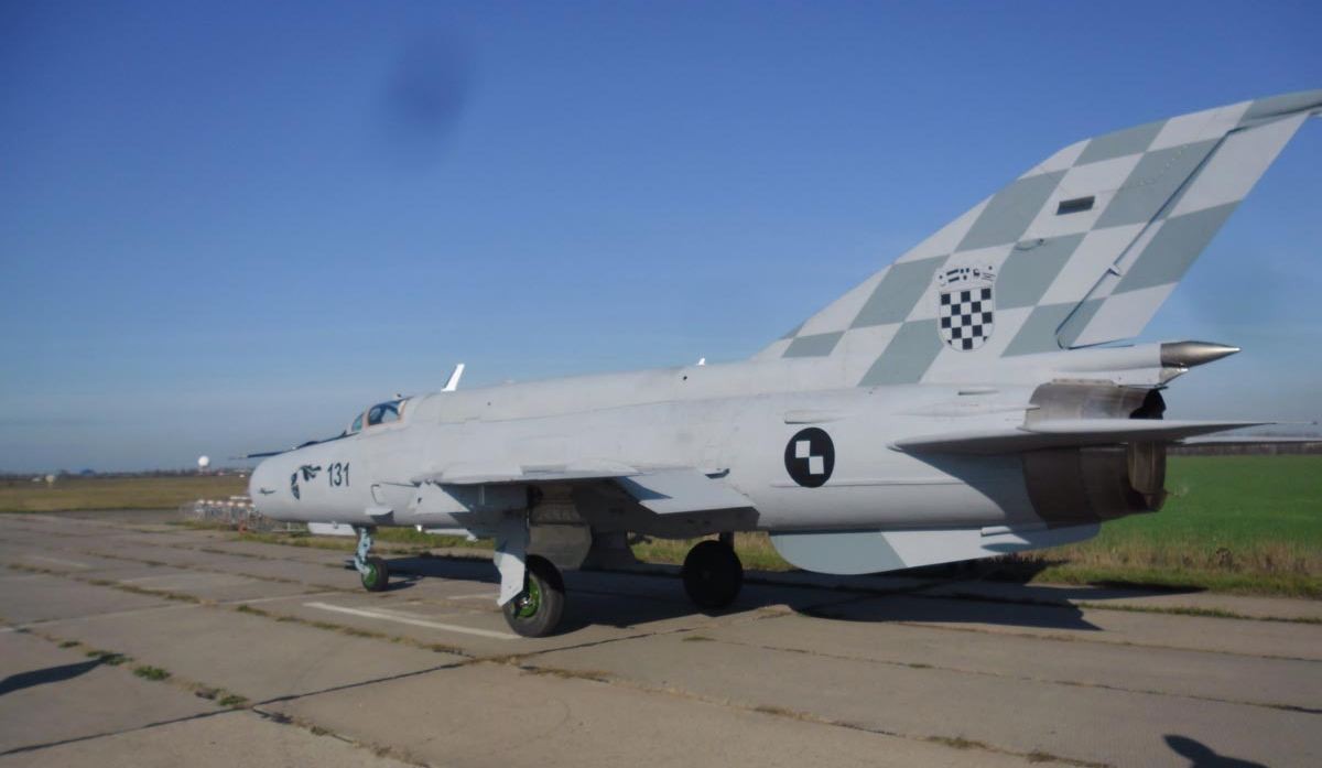 Zmodernizowany na Ukrainie chorwacki MiG-21 bis w nowym malowaniu - fot.  Croatian Air Force and Air Defence
