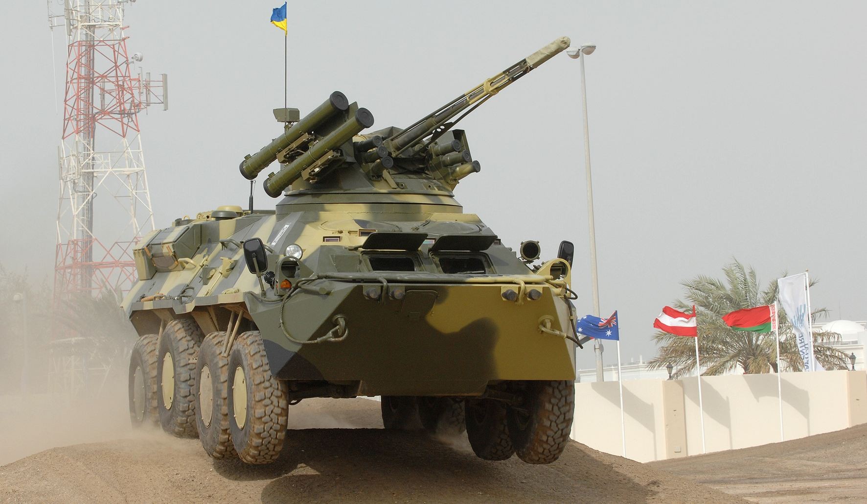 Rząd Ukrainy kupuje kolejne transportery BTR-3E - fot. Ukroboronprom