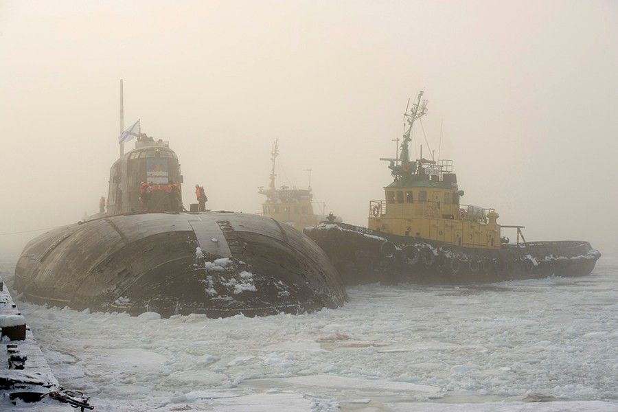 Okręt podwodny z rakietami manewrującymi „Omsk” powraca z patrolu 22 grudnia br. – fot. function.mil.ru
