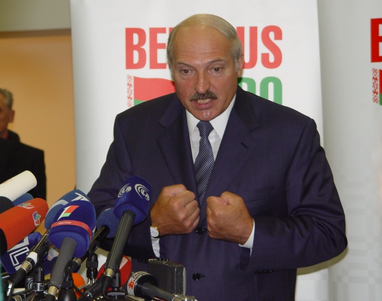 Białoruska propaganda celuje w Polskę. Na co uważać?