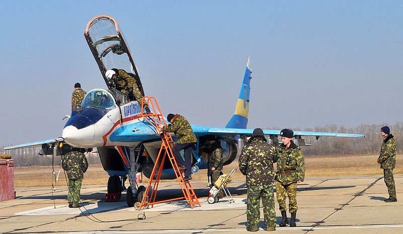 Ukraińscy piloci trenują na symulatorach w USA