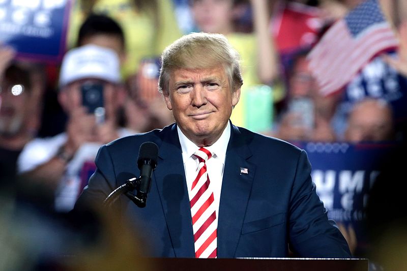 Prawybory w USA - czy ktoś jest w stanie rzucić wyzwanie Trumpowi? [KOMENTARZ]