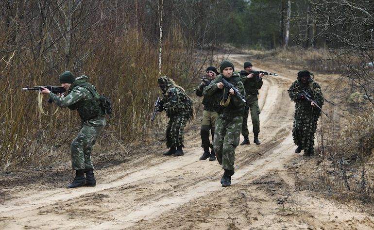 Dziesiątki tysięcy zmobilizowanych rosyjskich żołnierzy już na froncie