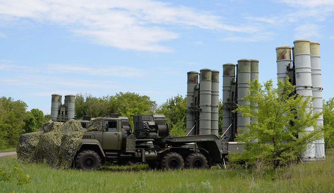 Ukraińcy uderzają w rosyjski system S-400 Triumf