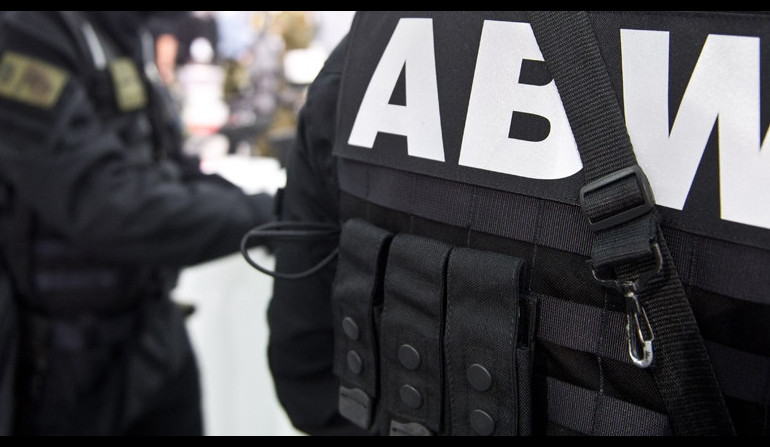 Podejrzany o nawoływanie do zabójstwa prezydenta i premiera zatrzymany przez ABW