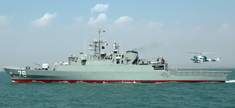 Iran z nowymi okrętami i pociskami rakietowymi