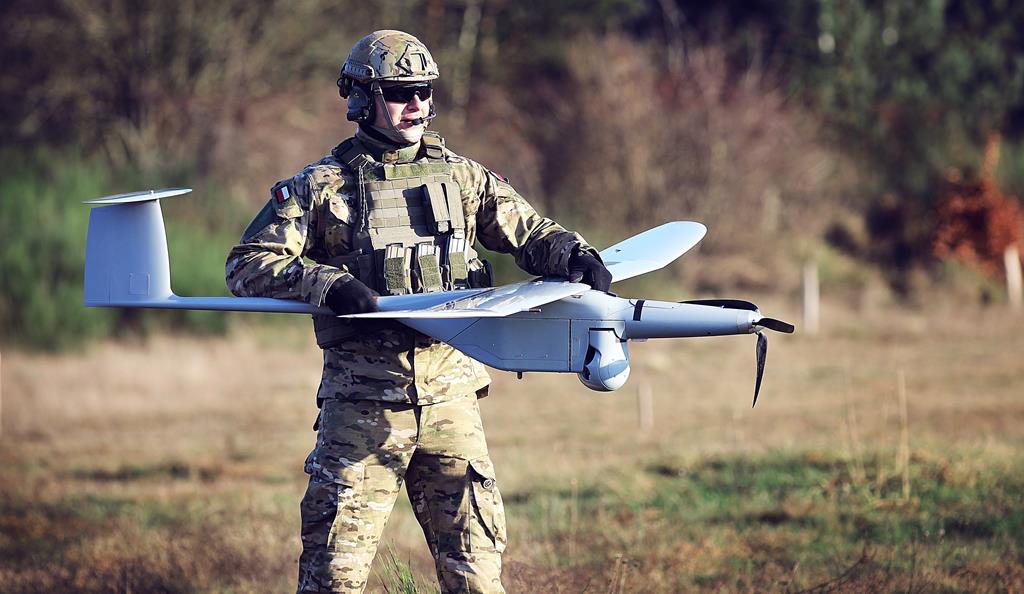 Nowe FlyEye dla wojska. Błyskawiczne dostawy