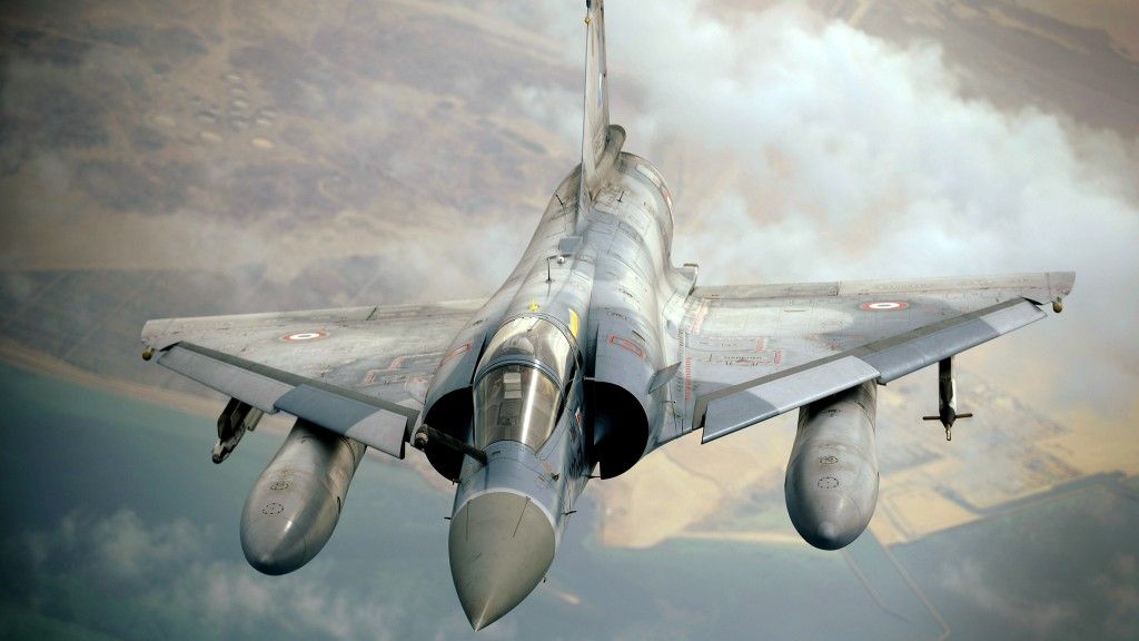 Francuzi chcą wysłać do Europy wschodniej jako wzmocnienie swoje samoloty Mirage 2000 i Rafale – fot. USAF