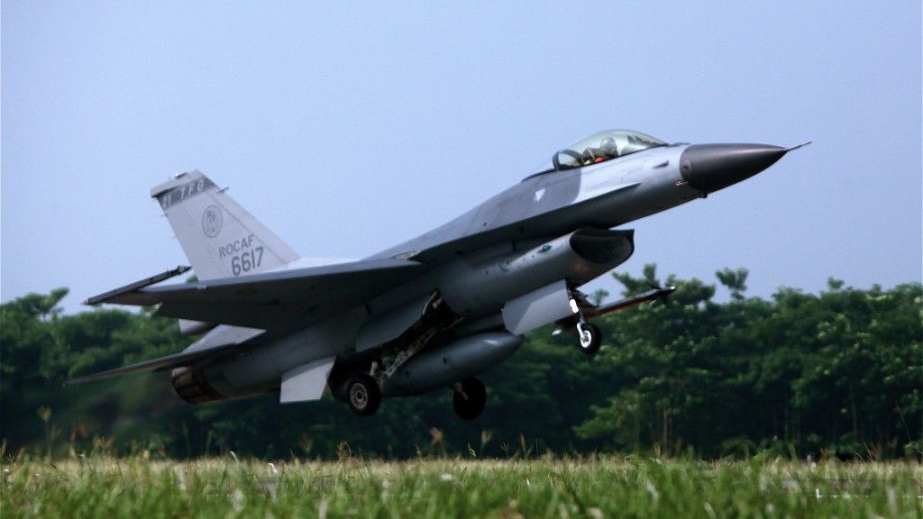 F-16 Falcon sił powietrznych tTajwanu - fot. rocaf