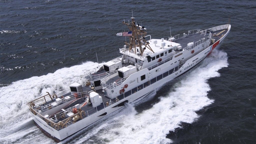 US Coast Guard zamówiła sześć następnych kutrów FRC – fot. Bollinger