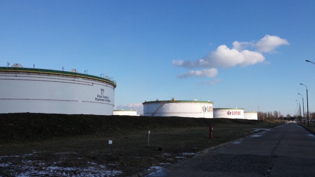 Zbiorniki w Rafinerii Gdańskiej. Fot. Energetyka24