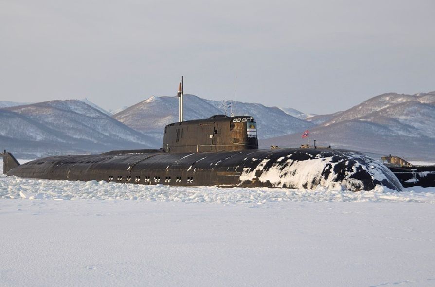 Rosnieft będzie korzystać z rosyjskiej infrastruktury wojskowej w Arktyce w tym stoczni w Rosljakowie remontującej okręty podwodne. Fot. mil.ru