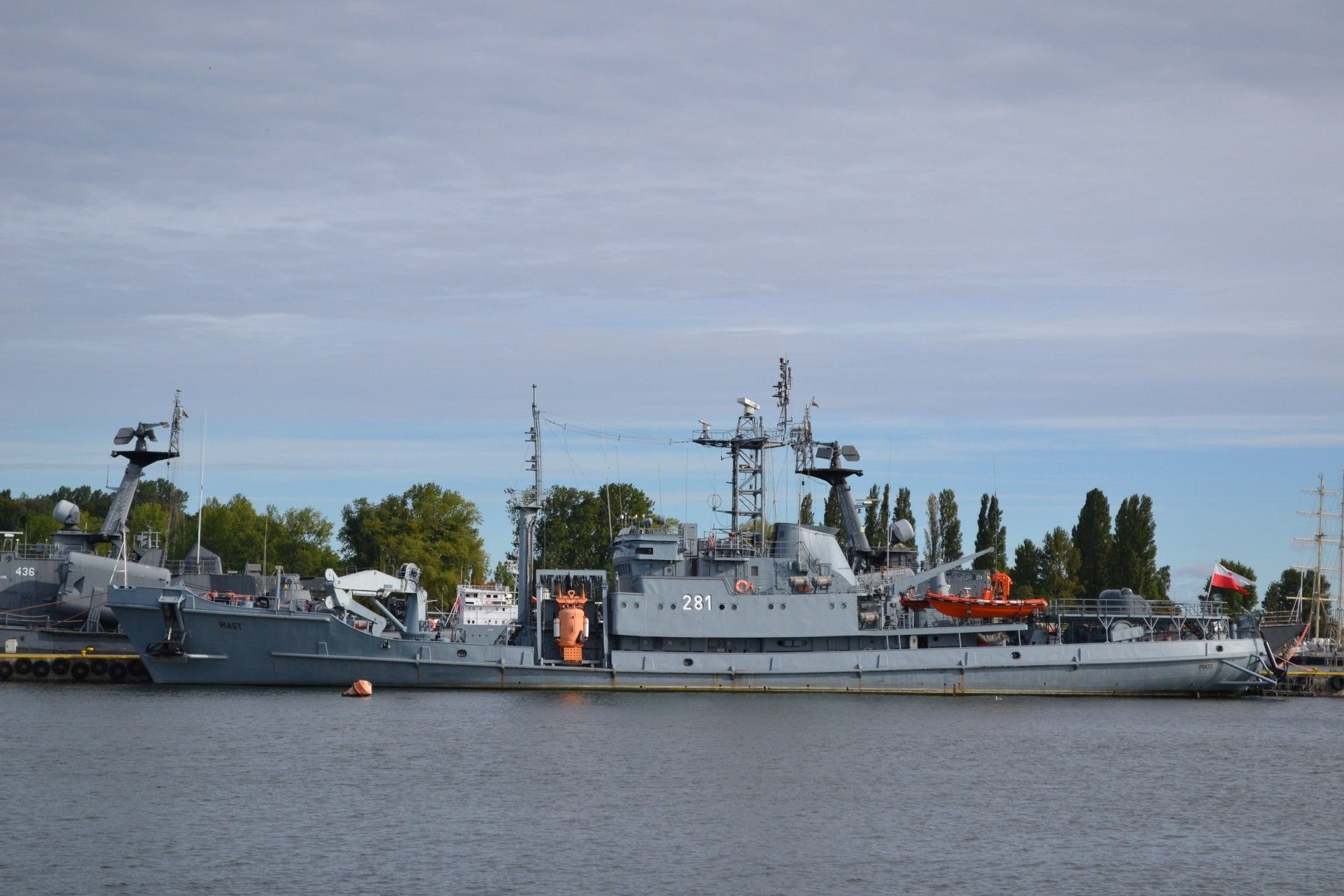 Okręt ratowniczy ORP „Piast” – wygląd  2013 r. Fot. M.Dura